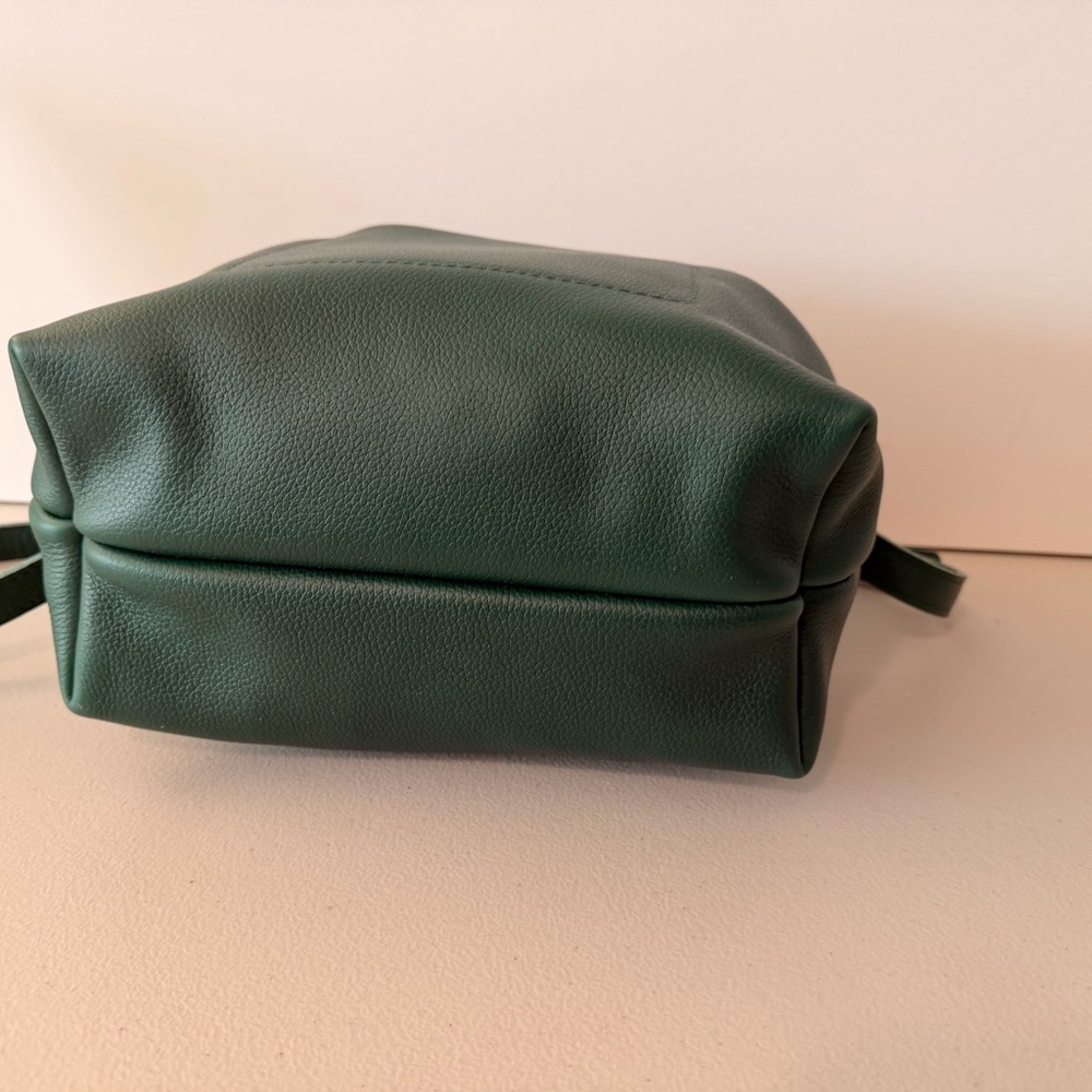 Chic Forest Green Leather Shoulder Bag - Picture 3 of 8